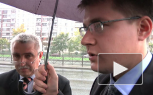 По Петербургу пытались провезти макет путинской Калины